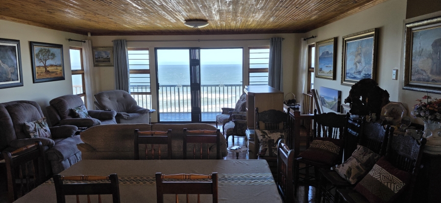 4 Bedroom Property for Sale in Dana Bay Western Cape